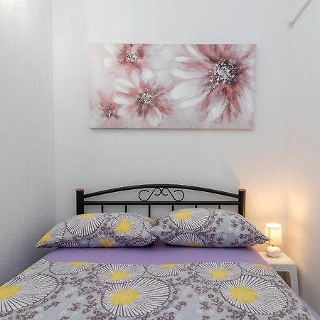 Apartment Leo 特罗吉尔 外观 照片